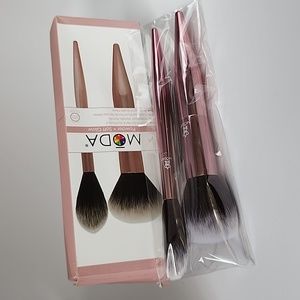 Moda Powder + Soft Glow Brush Set in Rose Gold